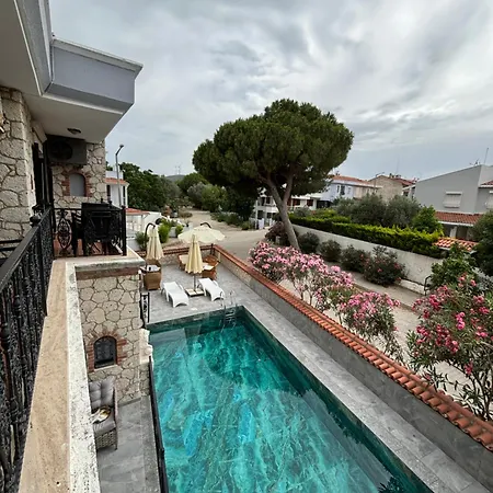 Yalcinkaya Tas Apart Otel