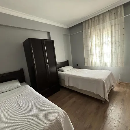 Apart Otel Yalcinkaya Tas Çeşme