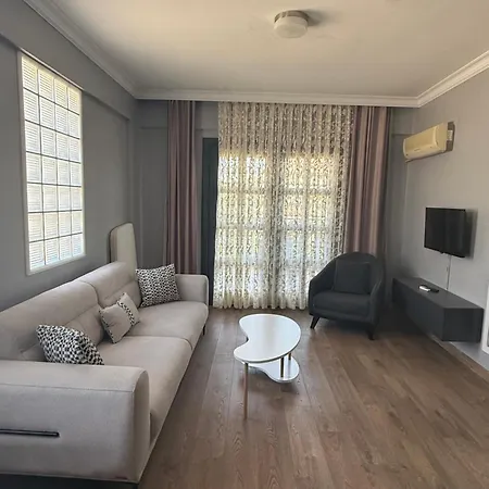 Ξενοδοχείο με διαμερίσματα Yalcinkaya Tas