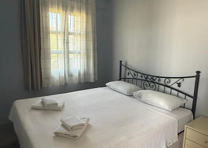 Yalcinkaya Tas Apart-hotel Çeşme